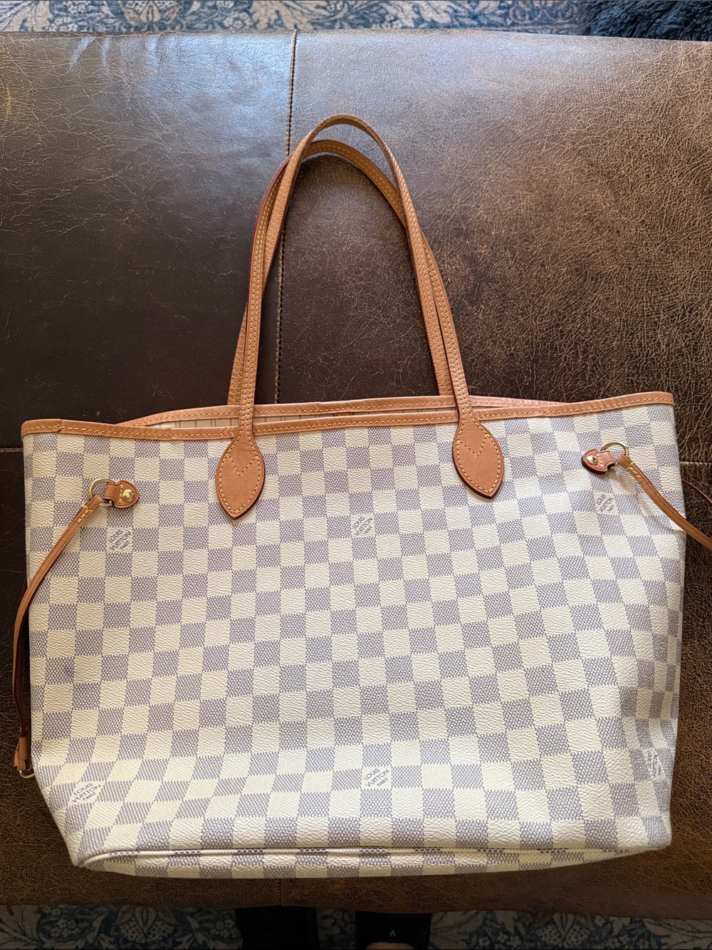Authentic Louis Vuitton Neverfull MM
